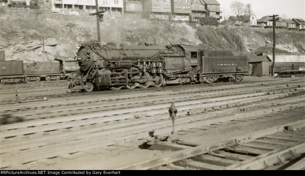 CNJ 2-8-2 #905 - Central RR of New Jersey  (original sepia tone)